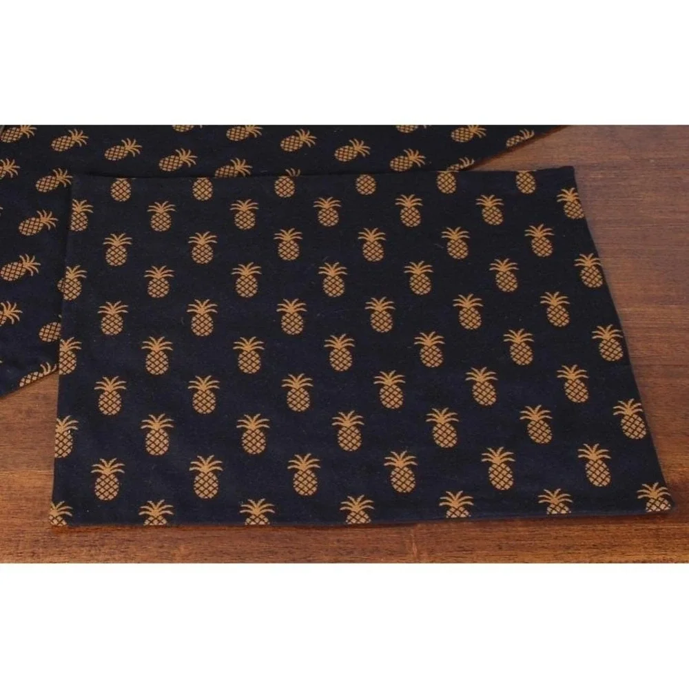 Primitive Colonial Coverlet Pineapple Town Black Placemat 14x18